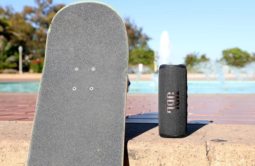 Портативная колонка JBL Flip 6, Серая (JBLFLIP6GREY)