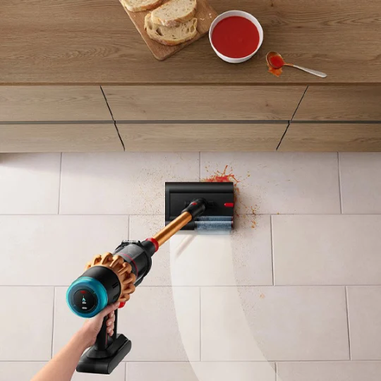 مكنسة كهربائية Dyson V16 Piston Animal نحاسي أسود